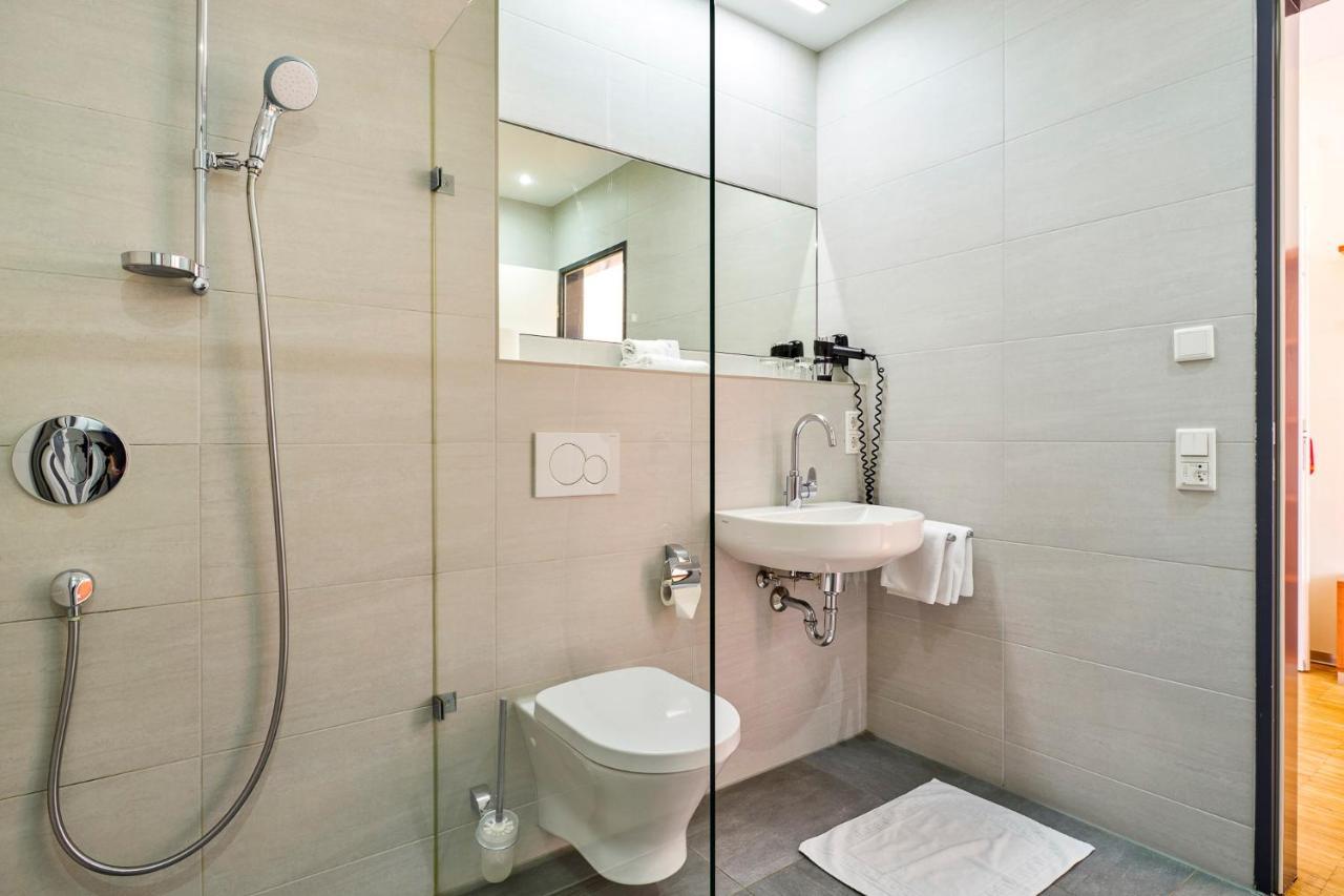 Hotel Apfelbaum Erding Extérieur photo