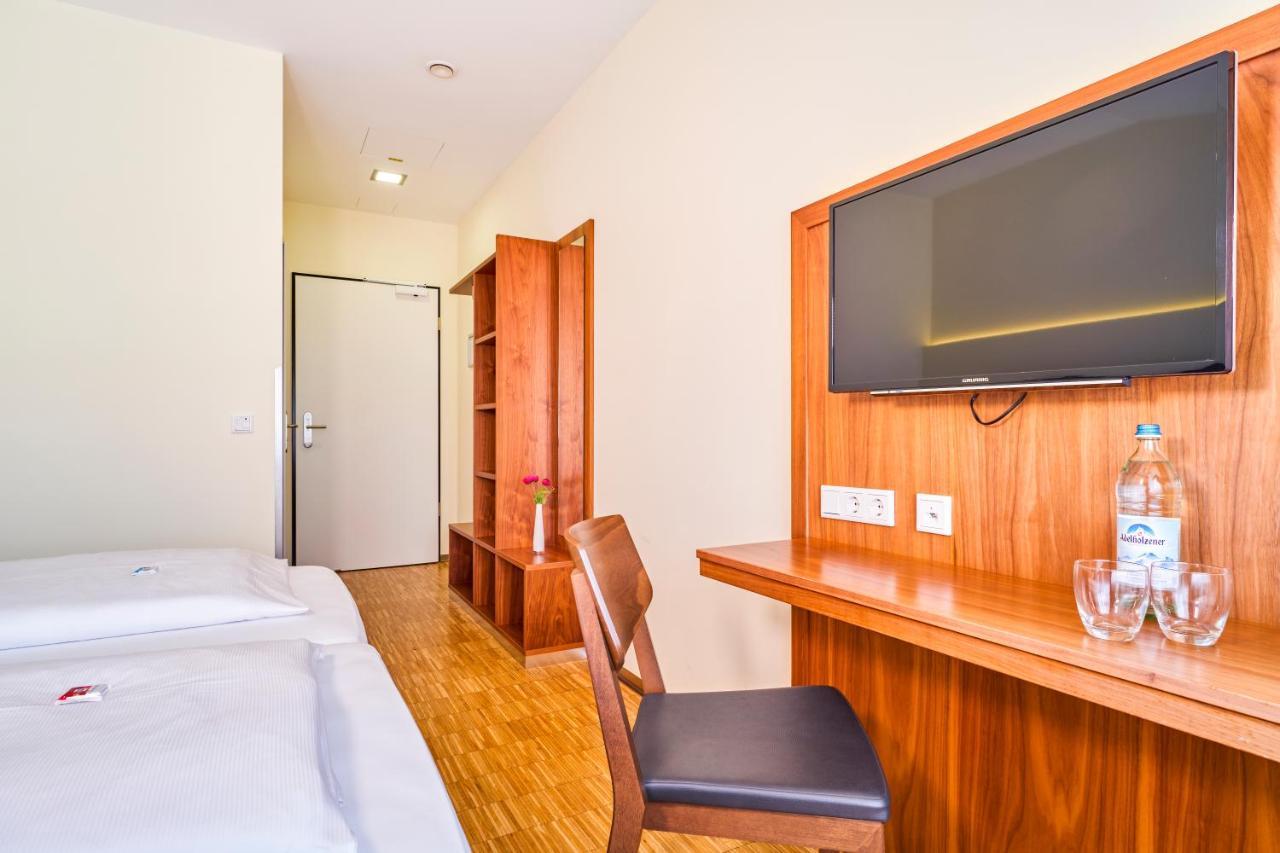 Hotel Apfelbaum Erding Extérieur photo
